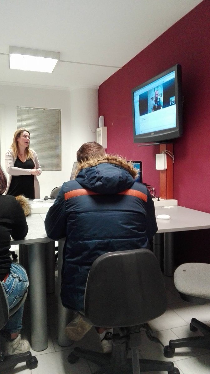 Ele_Kontiza's tweet photo. Interactive learning for a new project #adandprlab ! thanks #Arcturos https://t.co/QWOqHatxLZ