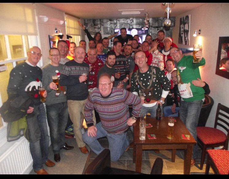 Rob7Parmenter's tweet photo. Works xmas jumper night out ๐ป๐ป๐๐ #royal mail #posited #Llanelli https://t.co/DgaZlykxeo
