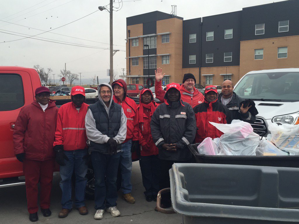 JimSwitzer1's tweet photo. Operation AVIS toy drive..deliverd!120 collected #ABGCEARecognize @GoAvisBudget @LarryBroz87 @murph211 @brandypaugh https://t.co/i6os4l3UbY