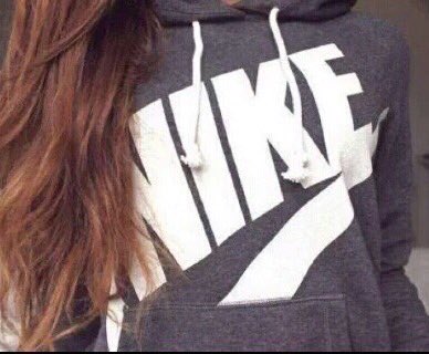 topics_2015's tweet photo. NIKE✔︎ https://t.co/7yGBgIIBfE