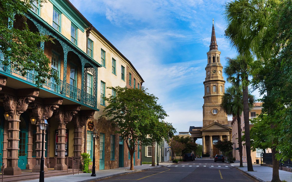 Vote #Charleston Destination of the Year! <a href="/TravelLeisure/">Travel + Leisure</a> #MondayMotivation tandl.me/1O7nD3G