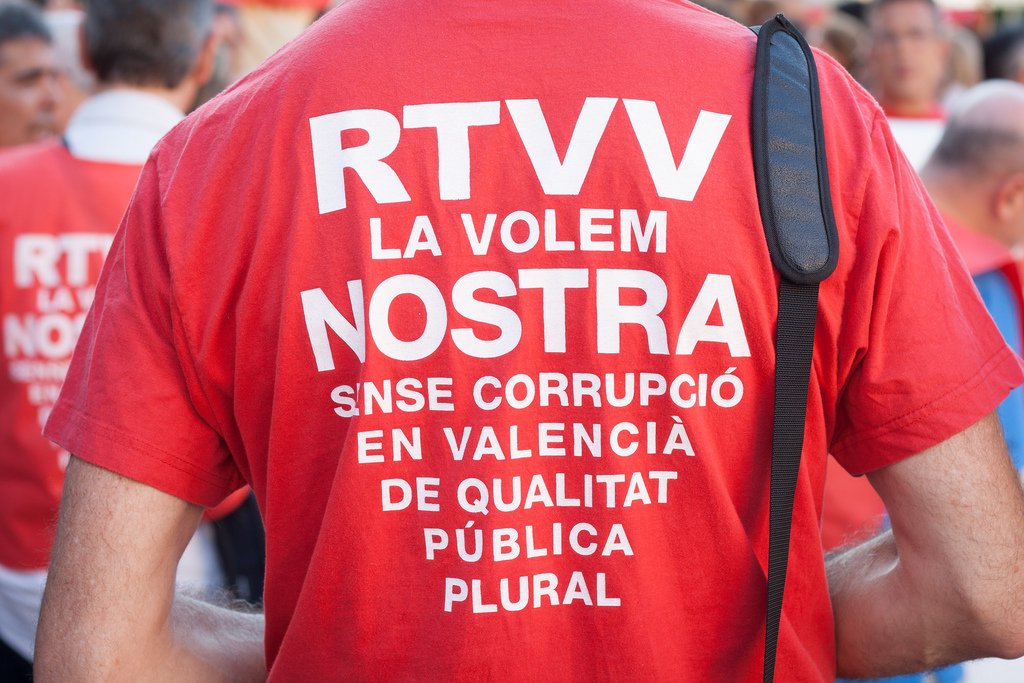 Aprovada a les <a href="/cortsval/">Corts Valencianes</a> la reobertura de RTVV sense vots en contra #RTVVtornarà eldiario.es/_1bbe4573