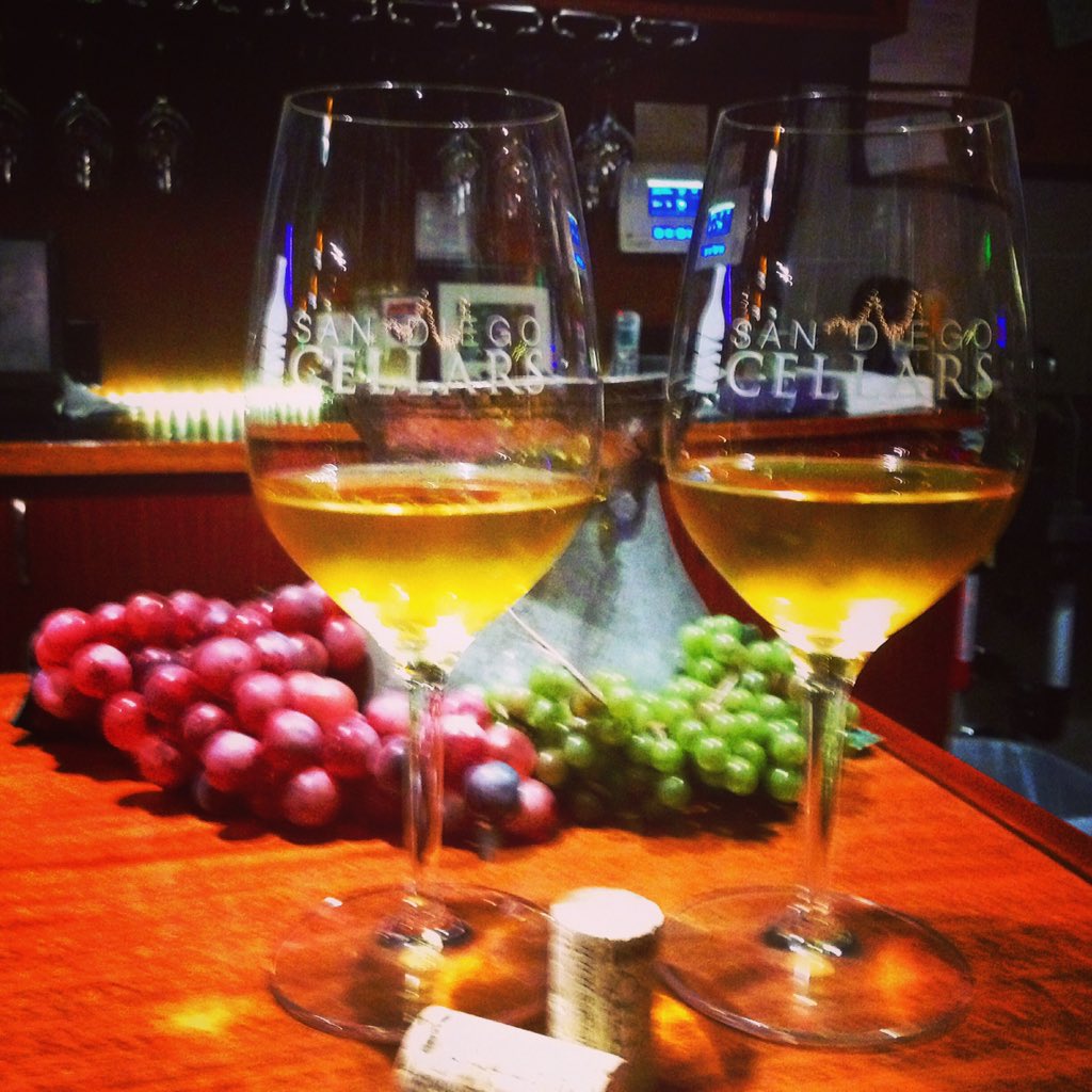 SanDiegoCellars's tweet photo. Tuesday= #happyhour all day!  Come in out of the rain and get some $5 #beer #wine @SDUrbanWineries @LittleItalySD https://t.co/hNknnDmnIK