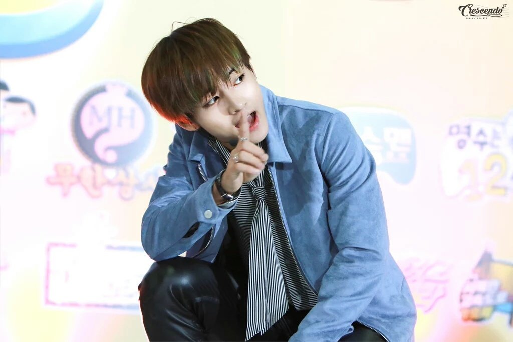 lovewith_v's tweet photo. [HQ] 151219 Taehyung @ Infinity Challenge Expo #V #뷔
 https://t.co/CTjA8zKV4a
https://t.co/DYoeI1zSEt
©crescendo_95s https://t.co/ArTTfyMSKV