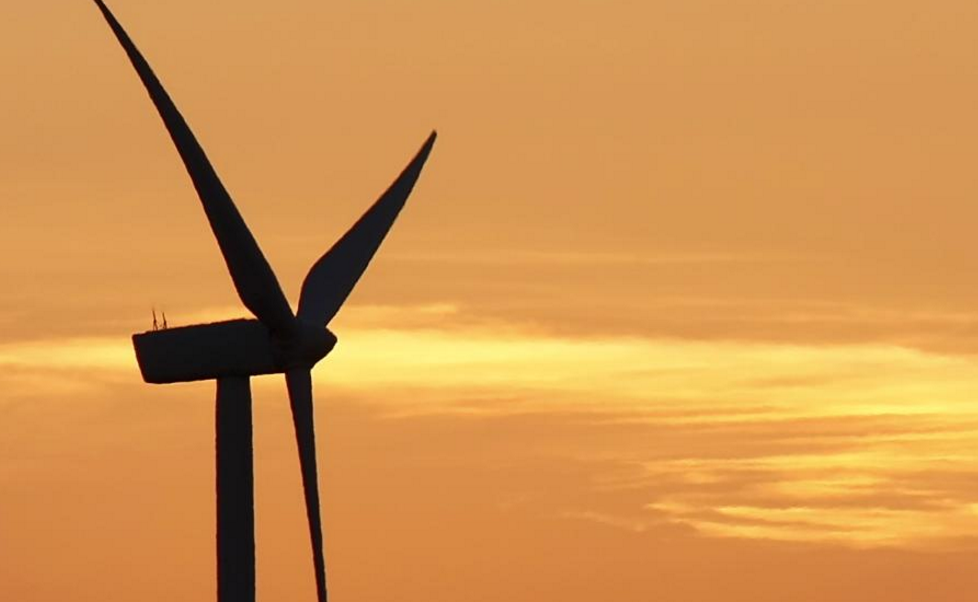 VICENews's tweet photo. Wind energy is actually booming in the US. You just have to look for it: https://t.co/HZQMiiAMKA https://t.co/4BNhJH5tIr