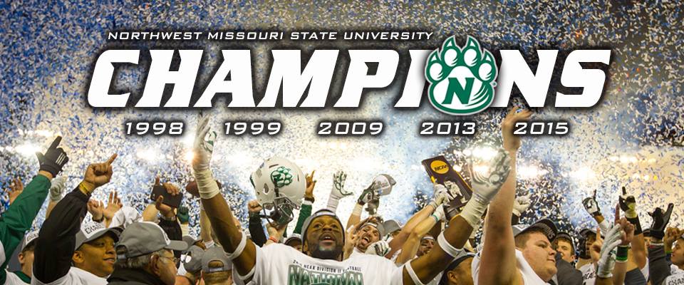 bearcatsports's tweet photo. Another great shot by @NWMOSTATE and @ToddWeddle #oabaab @NWBearcatsFB #NationalChampions https://t.co/IhycU3MMZW