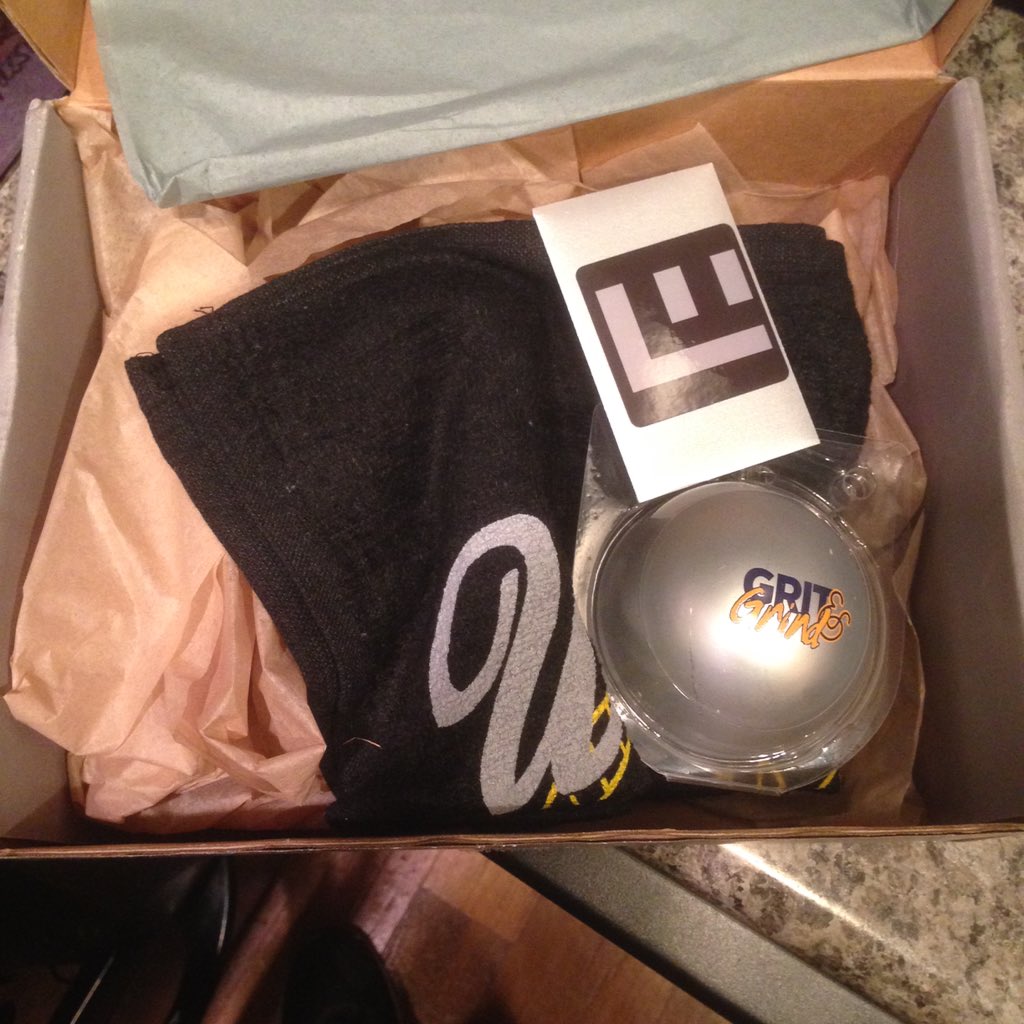 901_jwebb's tweet image. Nothing like a Grizz Holiday every month. #treatyoself #grizzessentials #fanessentials @FanEssentials #GNG