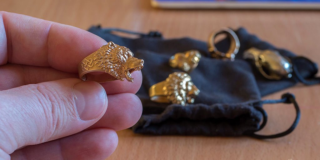 maxonzbrush's tweet image. #ZBrush is becoming the tool of choice for creative jewelers! New rings by VoroN-art here: zbru.sh/1cu