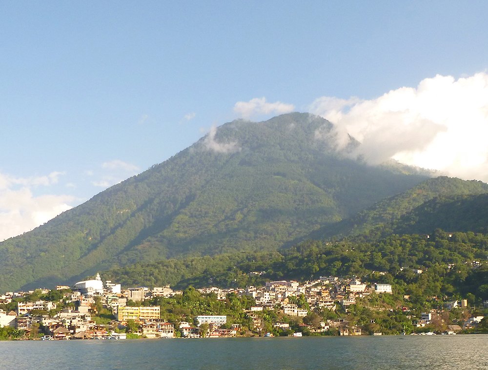MerryTravellers's tweet photo. Hunting Volcanoes In Guatemala
https://t.co/8Ct7b9q7Qo https://t.co/8Vr6MrxfxL