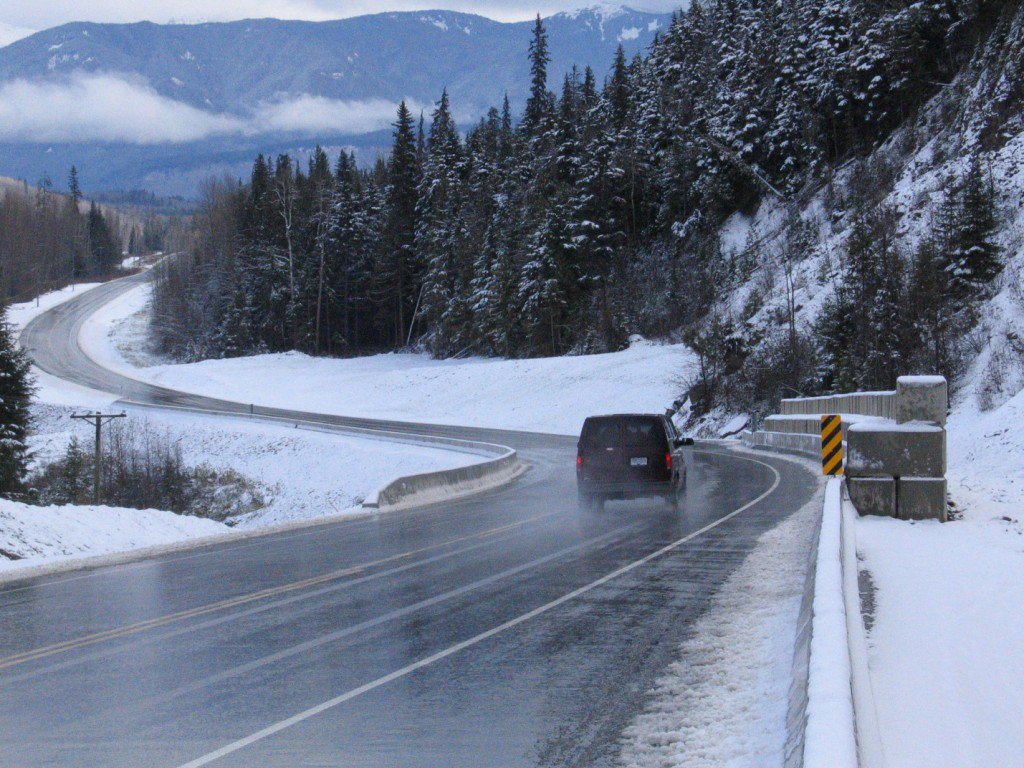 TranBC's tweet photo. Black Ice. What it is, how to avoid it: https://t.co/Hyk5qbkK6s #ShiftintoWinter https://t.co/j7rrH7l4VX