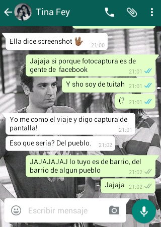 AnaCacr's tweet photo. Hay gente de clase, fina y elegante y despues esta el resto @Lu_petrini sentite expuesta. https://t.co/rySVslXCou