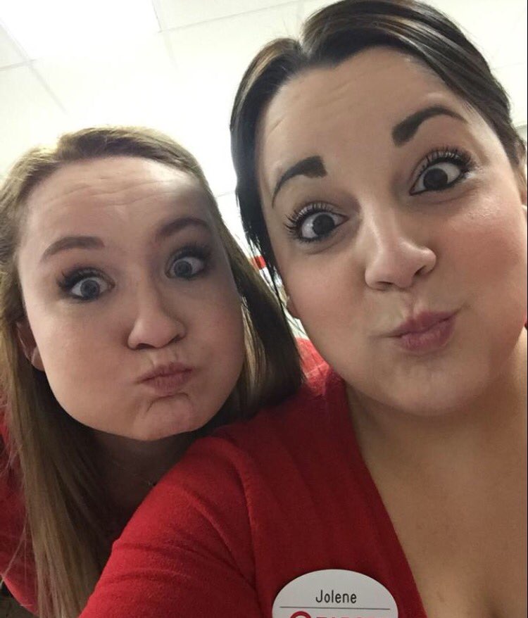 jimmy_0802's tweet photo. Always having a good time at #2187! #workhardplayhard @jolly_reba @linmwheel @BNatalUTSA @laurentazinser https://t.co/bGNvq2Xlyi