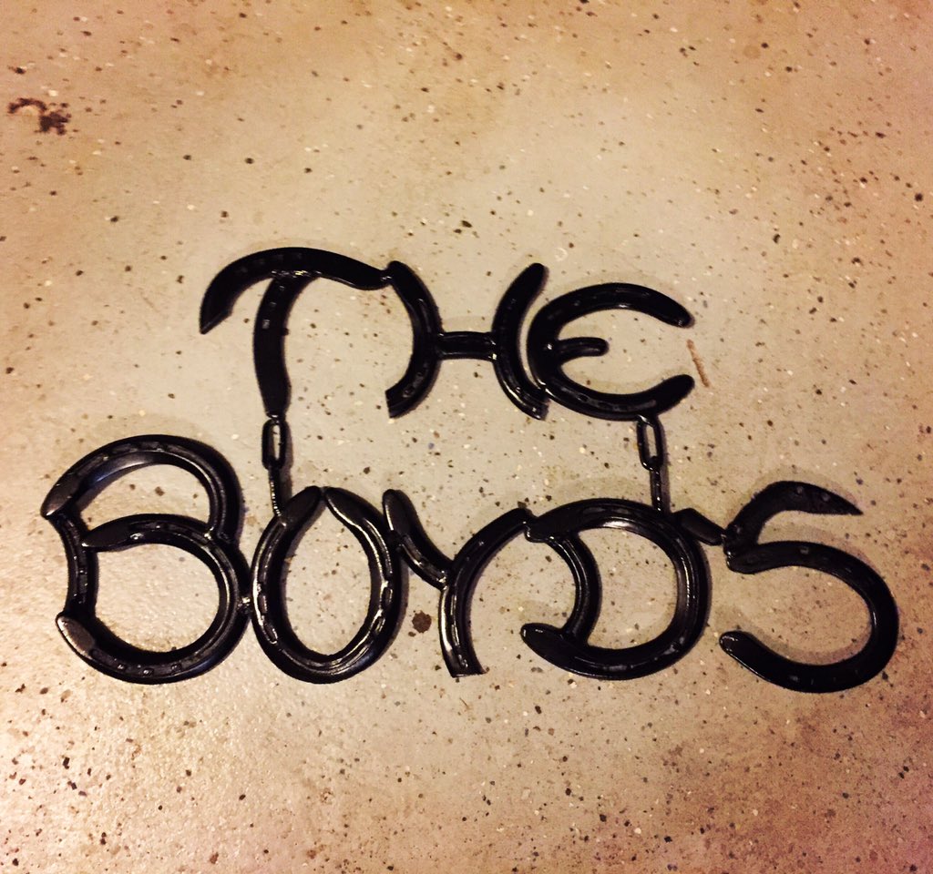 BBCD2012's tweet image. Custom Order Name
Facebook.com/backwoodsbeaut… | backwoodsbeautycustomdesign.com