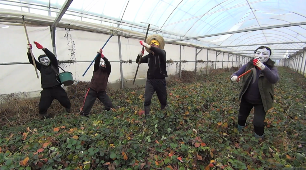 그네는 아니다 MV(뮤직 비디오) / 연영석 youtu.be/ZzX-Sfmzxwk ... RT