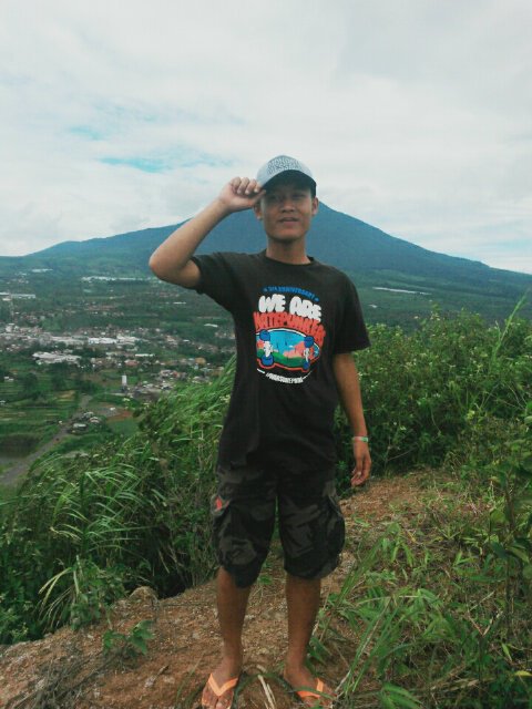 Libur sekolah trip trus