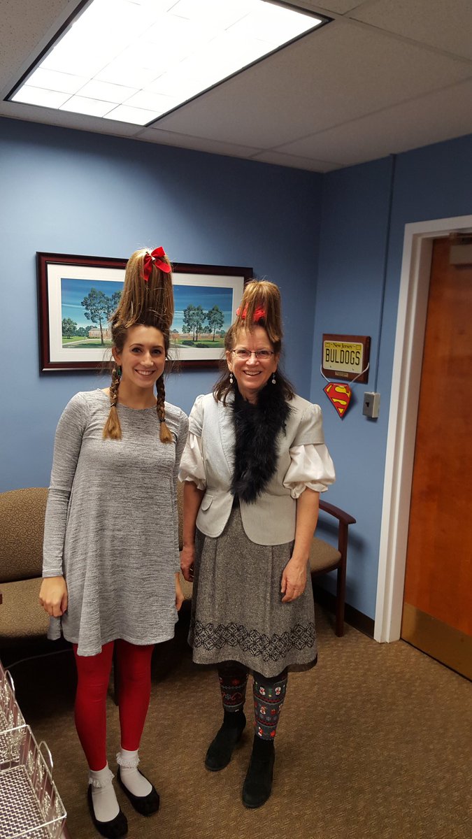JCraigVaughn's tweet photo. @StwpsPreschool is so incredible!  Awesome job with your Grinch Day @missjillianprek https://t.co/sV9ZWTJshh