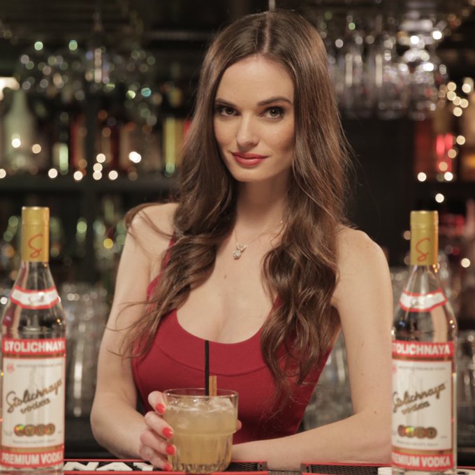 A look behind the scenes of my shoot for @Stoli and @Playboy #StoliTHEVodka #ThePlaybook https://t.co/tCU5gHRoOy