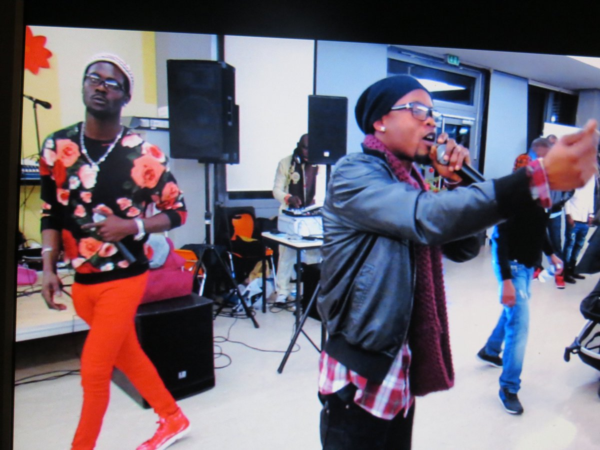 Life Show #D.razor...#king Latina.🎤💽🔱