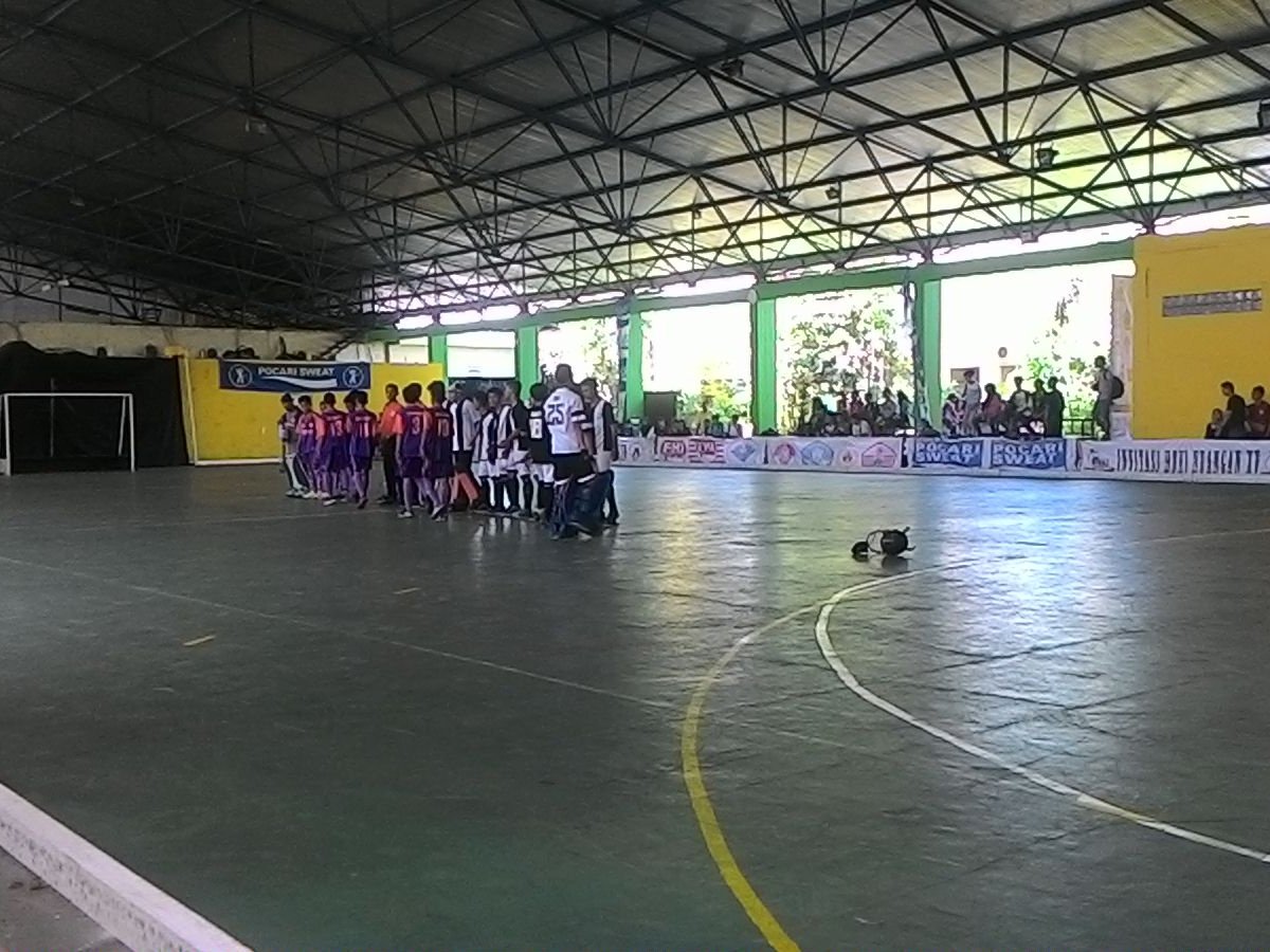 FT PEREBUTAN JUARA 3 SMAN 13 KAB TANG VS SMAN 98 JKT selamaaaatt!!! 😄😀 #IHR15ISTN #IHR15ISTND9