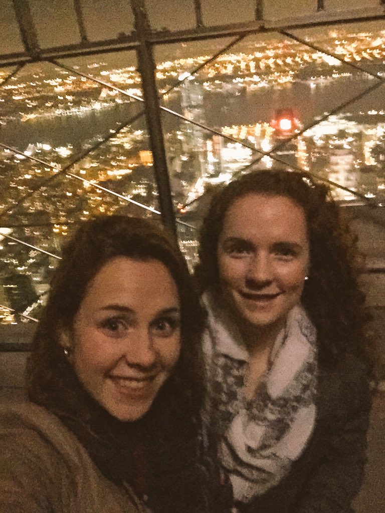 cjvandyck's tweet photo. On top of the Empire State Building #ontopoftheworld #iloveloveloveny https://t.co/NUWF4WrrUG