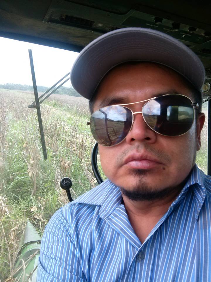 Orgulloso de Ser  Agricultor de Máiz. La trilla 2015 en Tampak Pomuch Campeche