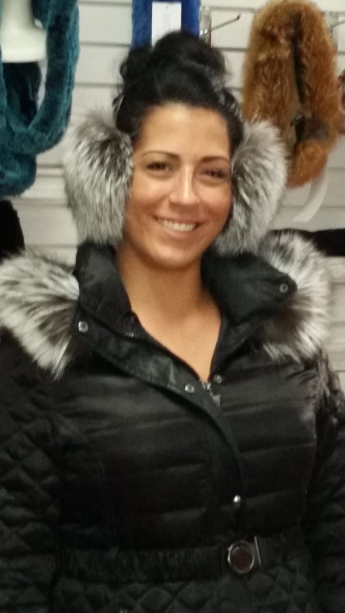 lylescoble's tweet photo. Made this Silver Fox #fur hood trim for a customer. was originally a piece of ugly Faux Fur.  made matching earmuffs https://t.co/p8oQ8kmoyB