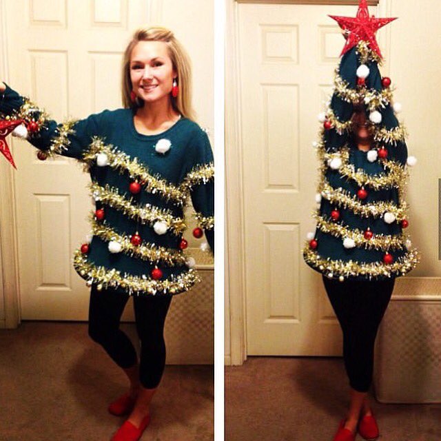 _facethefuture_'s tweet image. Is this the best ugly Christmas sweater ever? #lol #uglysweater #Christmas