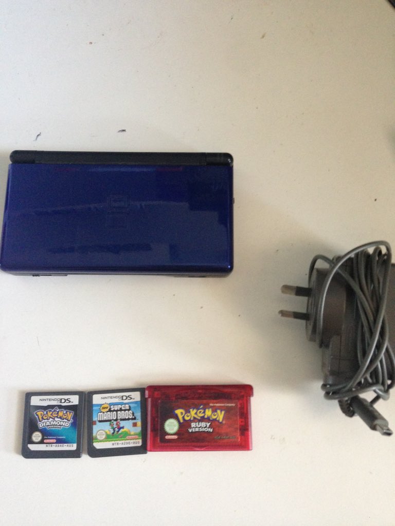 SendMeHelp's tweet image. 