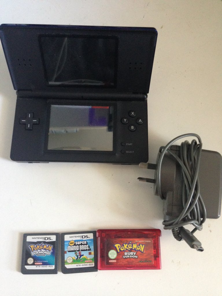 SendMeHelp's tweet image. 