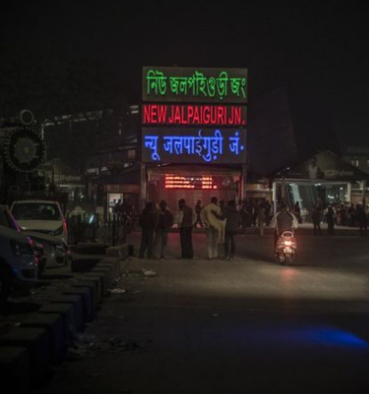 cjclarke1138's tweet photo. “@BBCIndia: https://t.co/rDIs7Uvc3r https://t.co/3TnDKCosAC” Collective protest, check it out and get involved #therapeinindiaproject