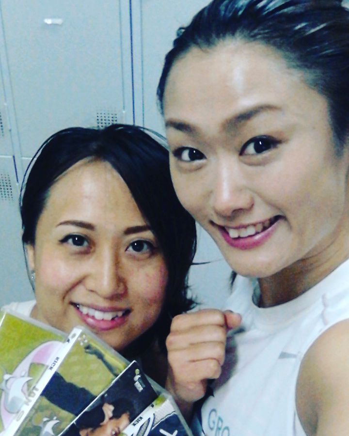 InstaKabukicho's tweet image. ジョイント一発目♪
ゆーこちゃんと安定？のGroupkick！！
暴れてきましたー＼(^o^)／楽しかった♡
ご参加頂いた皆さまありがとうございました☺✨
#Groupkick#ジ… ift.tt/1J3ThyO