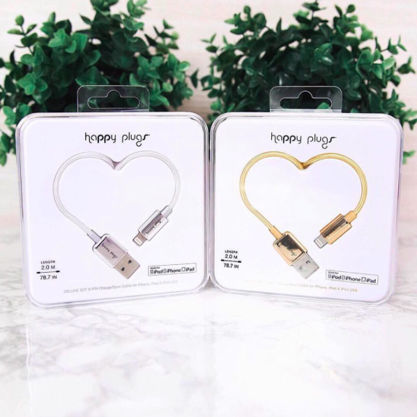 happyplugs's tweet photo. Charge cable of love ❤️. Featuring @ShopPeppermayo
#love #happyplugs #style #beauty #2metercable https://t.co/P1n7lkUBec