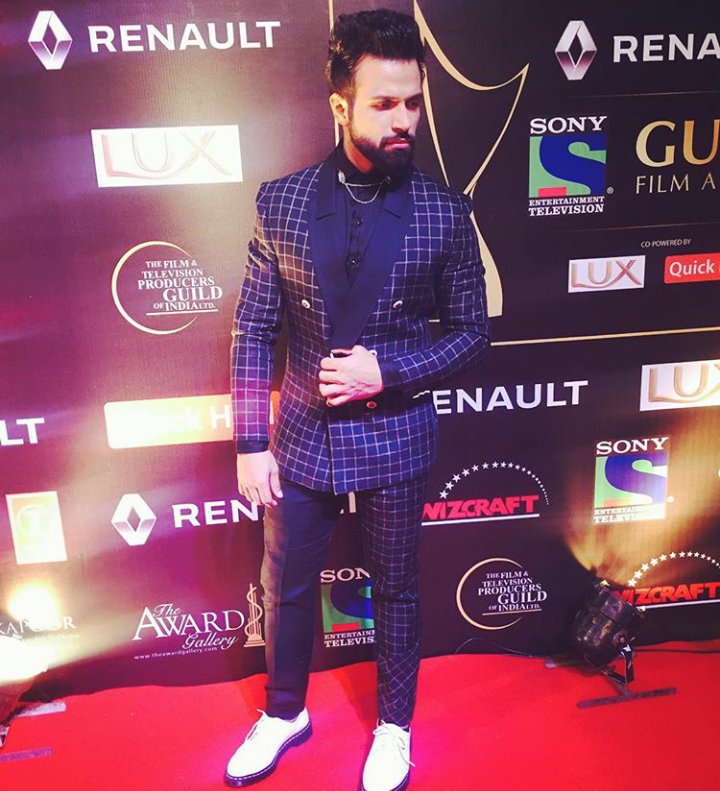 Embedded image permalink