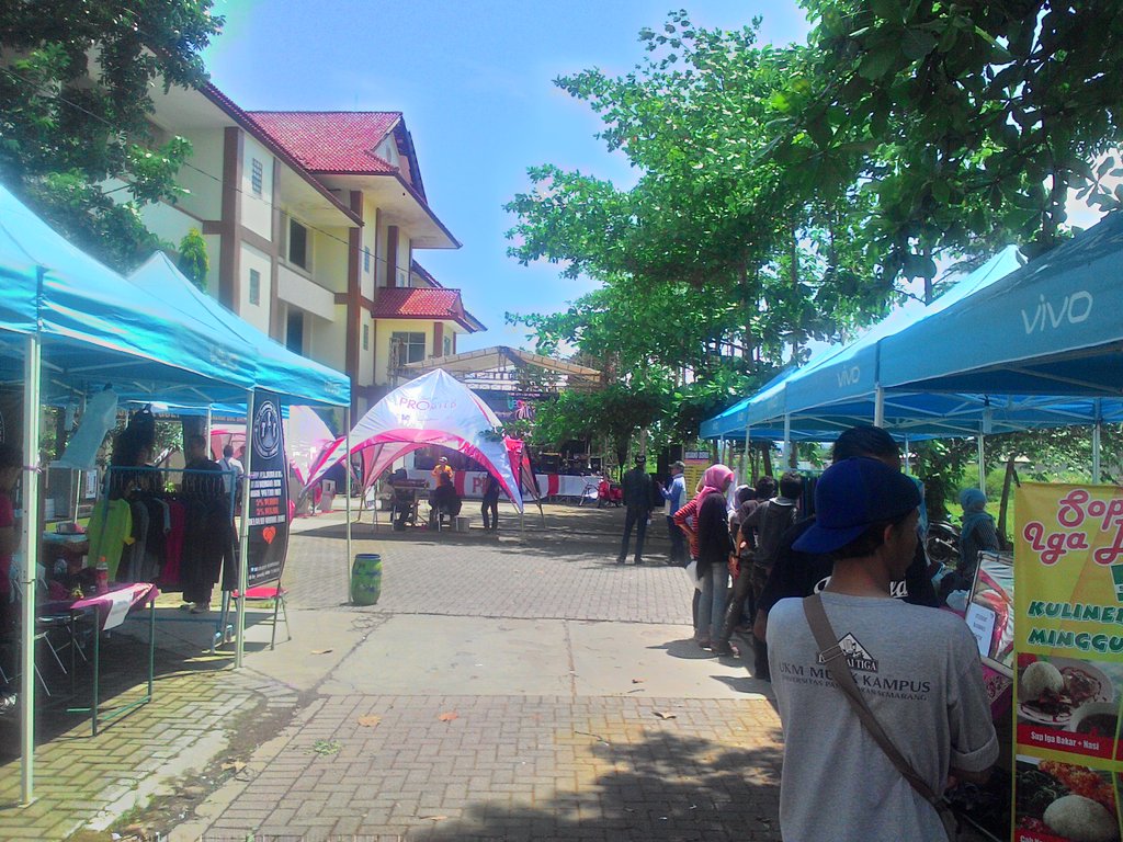 Pengisi di acara become a friend sedang prepare