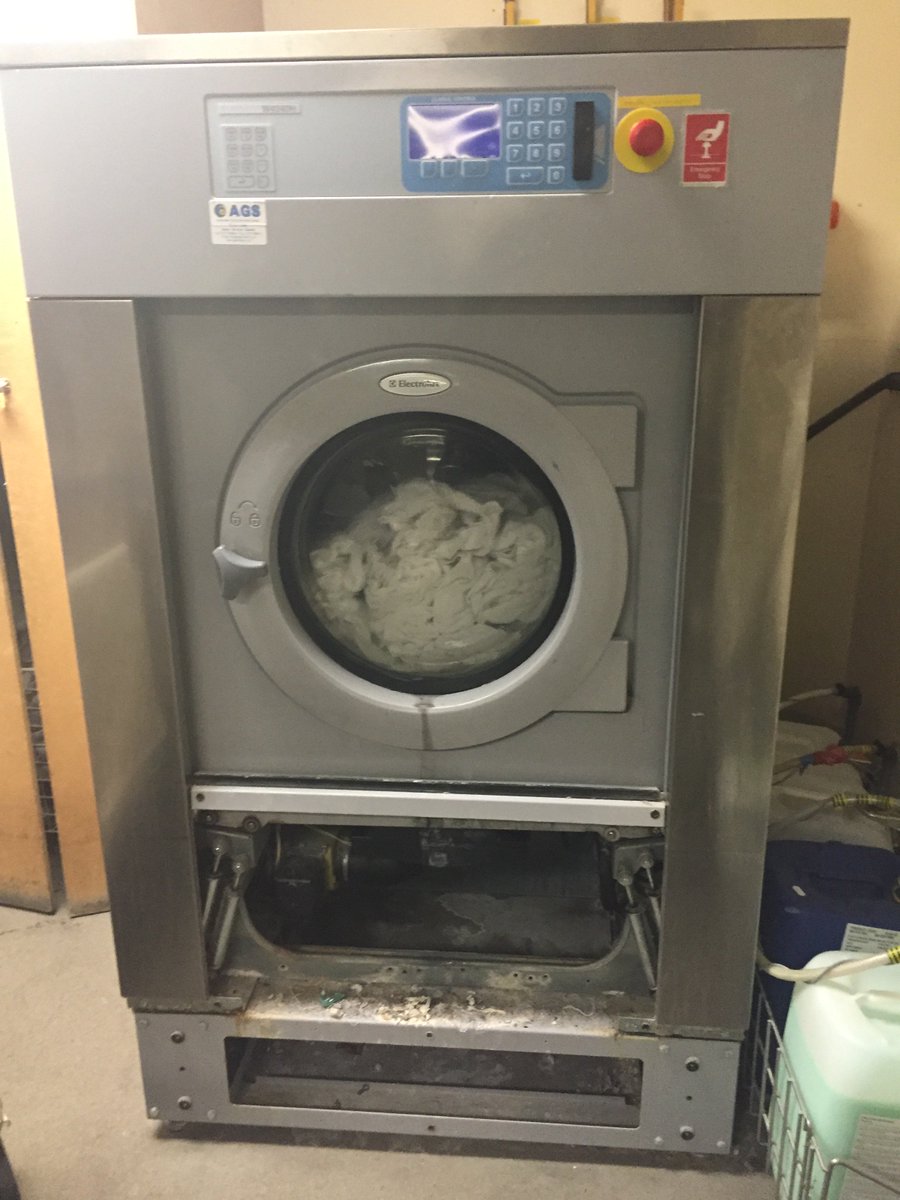 anytime crumpled Sleeping توییتر \ AGS Limited در توییتر: «Total rebuild for an Electrolux W4240H  washer. Make sure your water softener is working correctly.  https://t.co/VrEJBLMBBO»