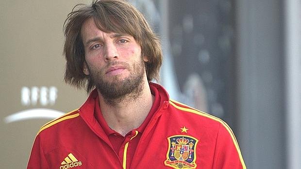 De la selección a Tercera división en dos años ww.abc.es/WfUXR