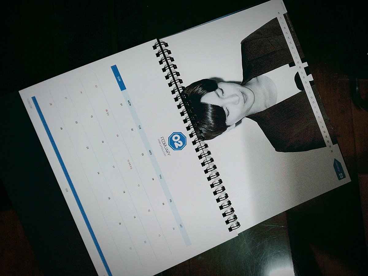 pjsdotcom's tweet image. (NOTICE) 2016 Calendar 오늘 배송 시작했습니다! 국내배송은 완료되었고 해외배송도 일부 완료되었습니다! 기다려주셔서 감사합니다^.^♡
