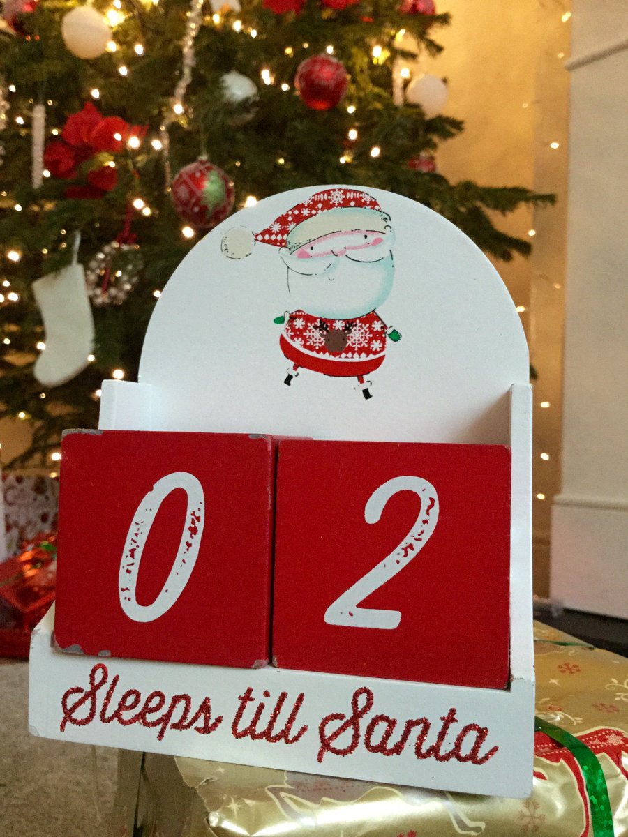 plantpots's tweet photo. #Christmascountdown #twomoresleeps https://t.co/G9uRdCScKe