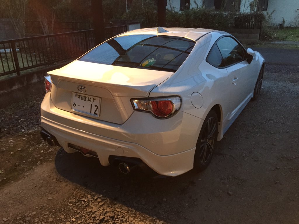 R127R's tweet photo. いろいろありまして再び86納車です❗️w
今度はTRDエアロつけました〜😆
また車高調やらマフラーやら買わねばw https://t.co/S4Px9vXBH2