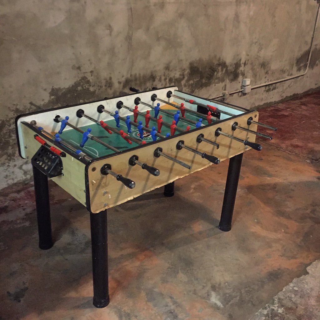 Che cosa diventerà ?
#studiorevolution in via San Iacopo 48 #Prato dal 16 Gennaio 2016 #opening

#comunicazione #web