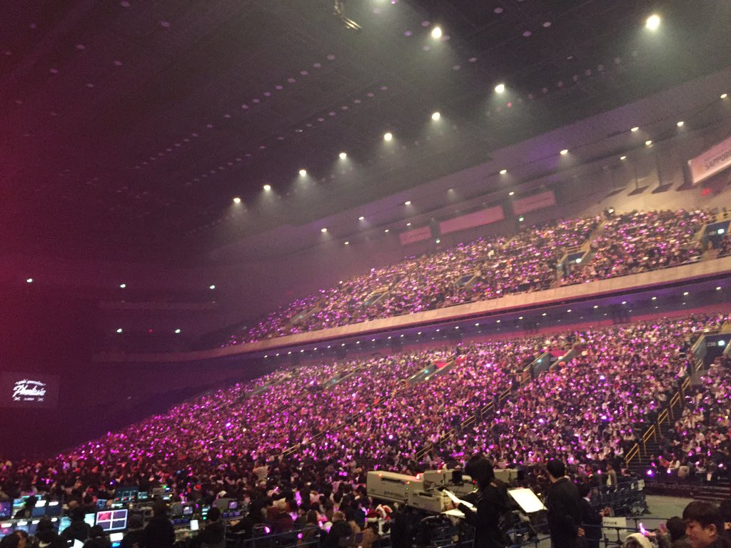 [PIC][12-12-2015]Hình ảnh mới nhất từ "GIRLS' GENERATION 4th Tour PHANTASIA in Japan" của SNSD CW5X-kjUEAM8L8n