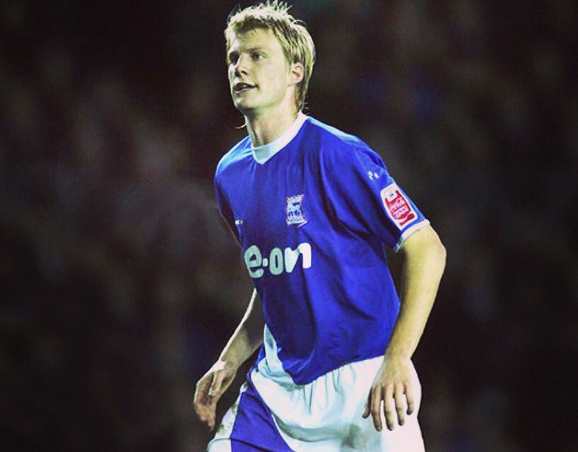 Happy 32nd Birthday to former Town defender Dan Harding!   