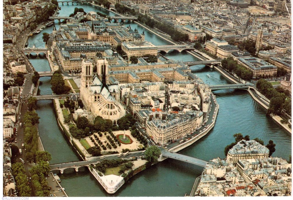 MinistereCC's tweet photo. Lancement d’une mission d’étude et d’orientation sur l’avenir de l’Ile de la Cité à @Paris > https://t.co/bHWKEqSvKL https://t.co/Qis0RmD4Mm