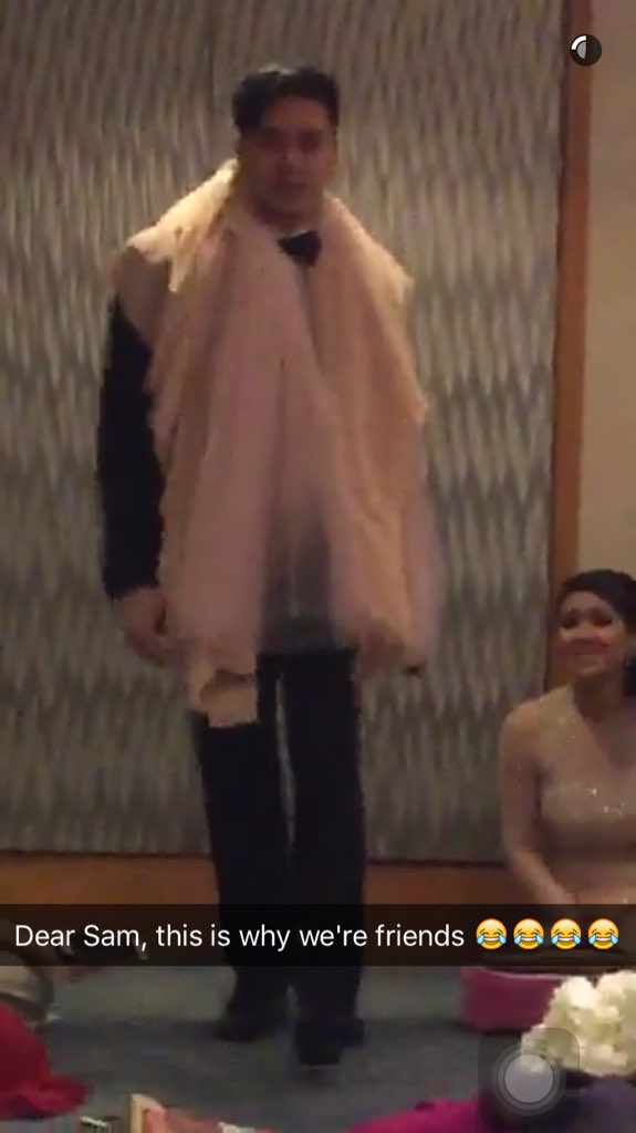 SAMC_fandom's tweet image. What are you wearing? 😂 @sam_concepcion 

Snapchat: @KianaVee