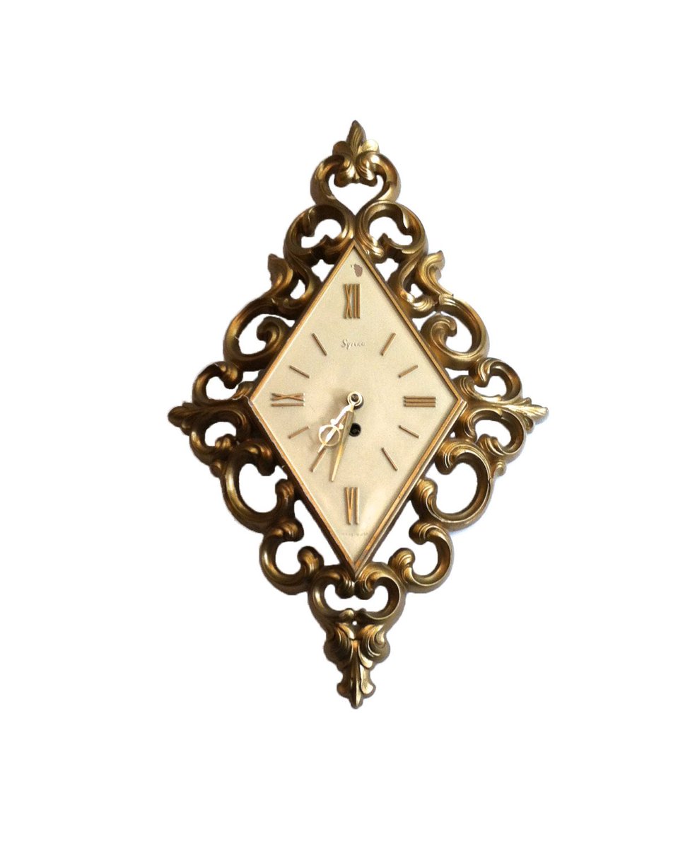 VntgEmporiumKS's tweet image. Vintage Wall Clock Syroco Ornate Gold Lucite Wind Up Clock Retro Ho… etsy.com/listing/260647… #Etsy #VintageWallClock