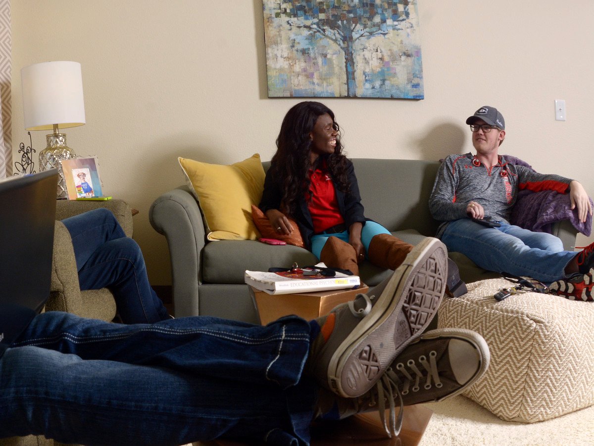 $1,000 scholarship if you apply by 1/1 to live at Coborn Plaza Apartments in 2016-17. Info: scsu.mn/1lDjmKX