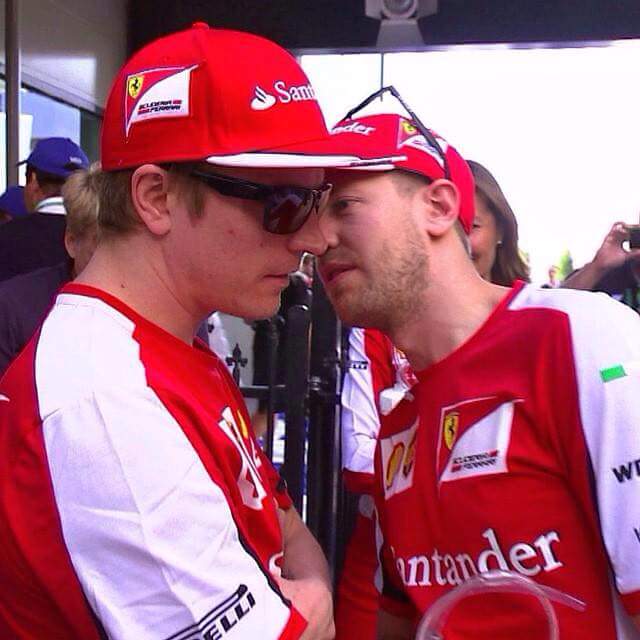 tsuzureori's tweet photo. #MyOTPAdventCalendar #Day23rd
Kimi Raikkonen/Sebastian Vettel
:D https://t.co/RImjKTDB2Q