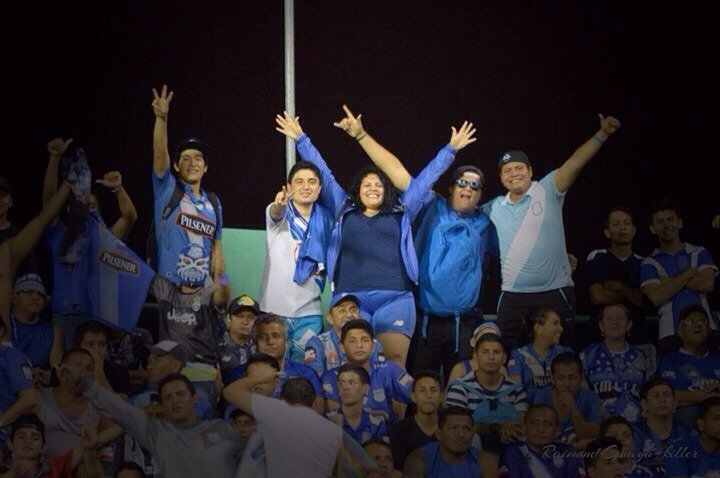 Maykillo's tweet photo. La Famosa Banda del Cuadro #Portoviejo #1eraFinal #Tricamp30nes @CSEmelec https://t.co/8d3zQEseuz
