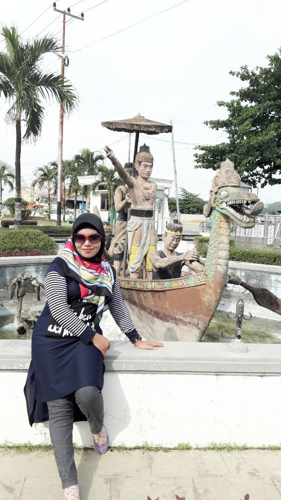 Atiyatta's tweet photo. Musium tenggarong https://t.co/A2jDGEcwXe
