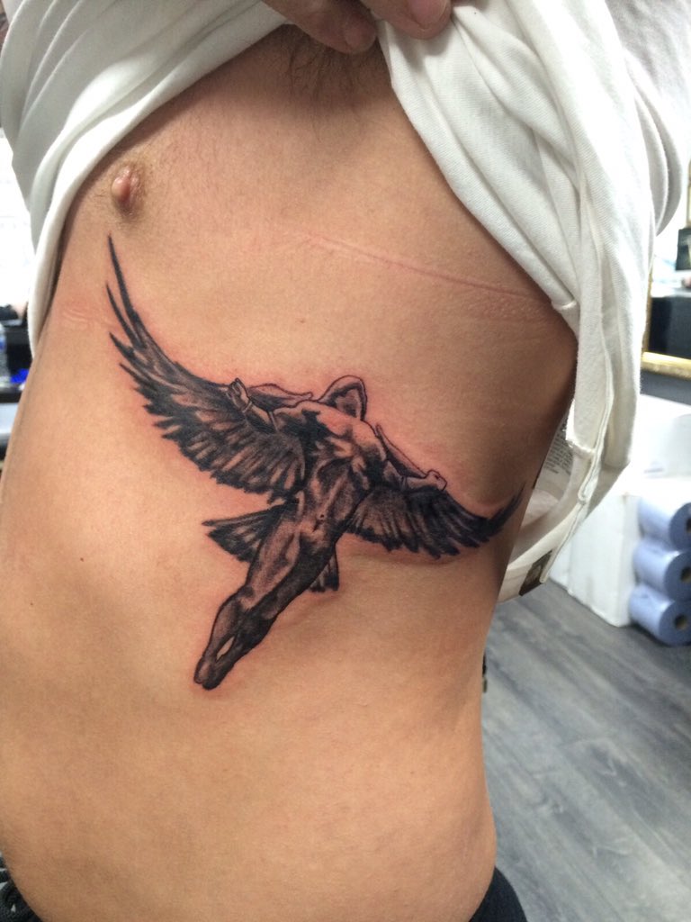 Icarus . . . . . . .…  Icarus tattoo, Greek tattoos, Mythology tattoos